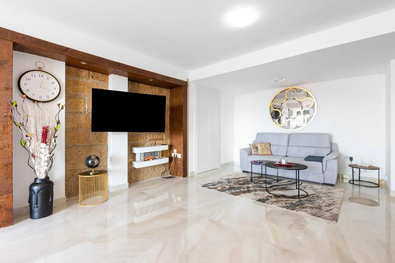 La Nogalera - Sea View Apartment In The Heart Of Torremolinos