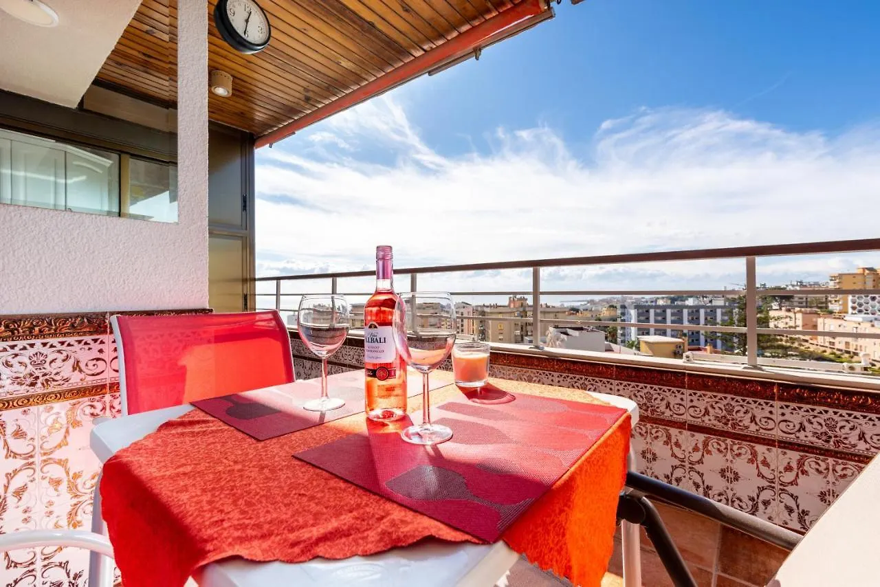 La Nogalera - Sea View Apartment In The Heart Of Torremolinos